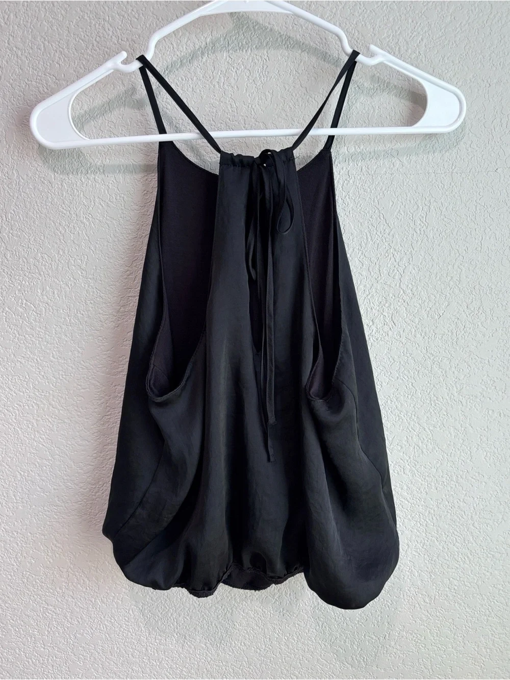 Abercrombie & Fitch Black Strappy Halter Tank Top w/ Bubble Hem Women’s Size XS